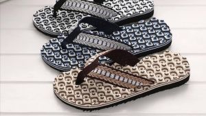 🔥Hot item🔥 รองเท้าแตะ ชาย รองเท้าแตะนันยาง รองเท้าแตะชายหาด รองเท้าแตะแบบสวมสำหรับกลางแจ้งสำหรับผู้ชายในช่วงฤดูร้อน