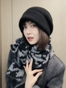 Mũ Len Dệt Kim Không Bó Buộc Cho Nữ Mùa Thu Đông Ấm Áp Đa Năng Cỡ Lớn Phong Cách Lười Biếng Nhỏ Gọn Mũ Len Thời Trang