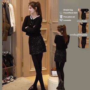 กระโปรงสั้นเอวสูงทรงเข้ารูปสะท้อนแสงสีดำหรูหราสำหรับผู้หญิง ฤดูใบไม้ร่วง/ฤดูหนาว กระโปรงสั้นทรงเข้ารูปเอวสูงกระโปรงสั้น