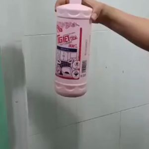 Nước tẩy rửa nhà vệ sinh toilet bồn cầu Okay Thái Lan hàng Chính Hãng dung tích 960ml