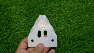 Pisau Pemotong Batang Padi Traktor Quick Combine Harvester QH-110 - Knife Auger