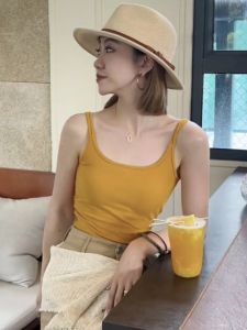 เสื้อกั๊กสายเดี่ยวแบบมีแผ่นรองหน้าอกสำหรับผู้หญิง สายเดี่ยว 2 ข้าง ชุดโยคะ แฟชั่นฤดูร้อน 2024 แขนกุด ปกติ สีสันสดใส