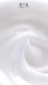 Seger Snow Sunscreen UV Protection Cream 42gr SPF 30 PA+++ Aloe Vera Extract Melembabkan Kulit