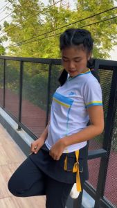 Jersey Sport Wanita Lengan Pendek - Kaos Olahraga dan Gym