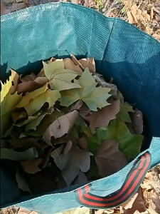 ถุงใส่ใบไม้ ถุงเก็บใบไม้ ถุงขยะใบสี่เหลี่ยม เนื้อหนา กันน้ำ ความจุขนาดใหญ่ถุงสนามหญ้าแบบใช้ซ้ําได้