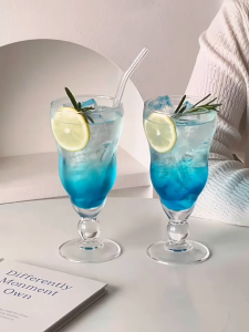 พร้อมส่งในไทย แก้วเครื่องดื่มสุดสวย เนื้อแก้วใส สไตลืเกาหลี