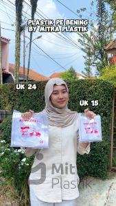 Kantong Plastik PE Bening Lebar 24 cm Isi 50 pcs Kresek Transparan