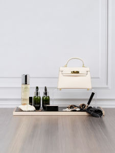 Model Room Cloak Room Soft Decorative Ornaments Jewelry Tray Cosmetics Props Coral Leather Bag Silk Scarf Small Ornament