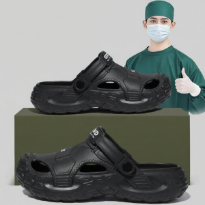 Molly | Surgery Nurse Outdoor Beach Slip-On Clogs Anti-slip Anti-odor
