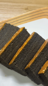 Lapis Legit Ketan Hitam Spesial - Wahyu Cakes Bakery