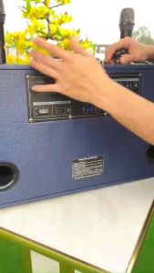 [ Tặng Hộp Đựng Mic & Bộ Sạc DP B02 ] Loa karaoke V2 Pro 11 Đường Tiếng – Chất Âm Tuyệt Vời  bảo hành 12 tháng