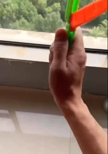 3D Butterfly carrot knife kindergarten decompression creative folding knife toy