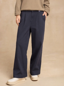 Champion | Embroidered Solid Color Relaxed Straight Leg Pants Winter