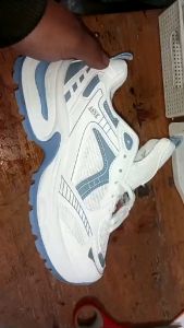 SEPATU SNEAKER WANITA SPORT SHOES KOREAN STYLE VA-569 FUN CORNER DENGAN PAKING AMAN