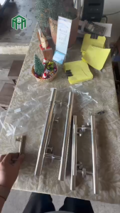 Tay nắm tủ cửa bằng inox đặt dài 12 cm