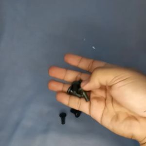 Paket Isi 10 Pcs Tempat Pakan Ayam - Pin Hitam Tabung Medion