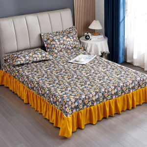 Padded Non-slip Ruffled Bed Cover