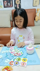 BT Máy sản xuất huy hiệu cho trẻ em DIY máy sản xuất huy hiệu hình thỏ bằng cách đập huy hiệu thủ công tự làm đồ chơi sáng tạo quà tặng sinh nhật và lễ hội