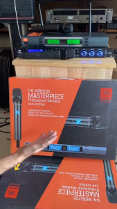 [ Xả Kho ] Trọn Bộ Mic Thu Âm Bm 900 + Sound Card V8 Hát Live Stream Karaoke Giá Rẻ Dễ Dùng Tiện Lợi Bảo Hành Dài Lâu Dành Cho Mọi Độ Tuổi Hút Âm Tốt Hát Hay Đầy Đủ Chức Năng Chỉnh Giọng Âm Thanh Giao Nhanh Tại Hcm. - Lazada