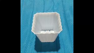 (Murah Meriah) Pot Tanaman atau Bunga Ukuran 14 cm x 14 cm New