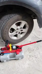 NAZA แม่แรงตะเข้สำหรับยกรถ ขนาด 2 ตัน รุ่น NBN202 ( แม่แรงกระเป๋า ) ยกรถเก๋ง รถตู้ รถกระบะ รถปิคอัพ ของแท้100%