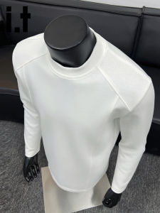 izzue | Simple Solid Color Versatile Round-Neck Long-Sleeve T-Shirt