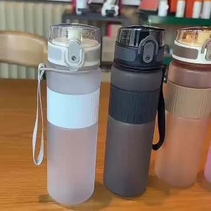 Potdemiel | Bình Nước Dung Tích Lớn 550ml In Hình Hoạt Hình Chữ Cái Thiết Kế Capibara Cốc Thể Thao Di Động Dành Cho Nam Nữ Sinh Viên