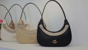 FREE BOX!!! Tas Wanita COAHCHH Moon Hobbo Bag Shoulderbag & Tas CANVAS