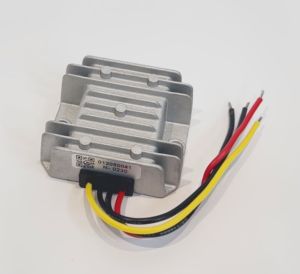 หม้อแปลงไฟตัวแปลงไฟฟ้า DC 12/24V เป็น13.8V 15V 19V 24V 36V 48V โมดูลพลังงานยานยนต์