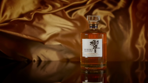 Hibiki Harmony Japanese Blended Whisky 700ml 43% with Box