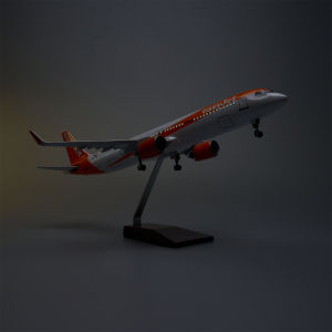 44cm EasyJet A321 Neo Airplane Model Kit 1/100 Scale Resin Diecast Plane Model With Stand＆wheel For Adult Plane Toy Gift