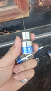 Đầu khẩu lục giác 1/2 - (11 MM) ống điếu (ống tuýp) xiết vặn bu lông chất liệu thép mạ crom không gỉ