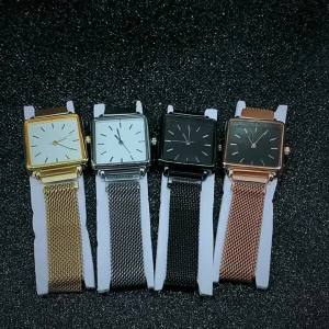 Luxury Top Brand Womens Quartz Watches Fashion Square Analog Wrist Watches for Woman Simple Ladies Clock Gift Reloj De Mujer