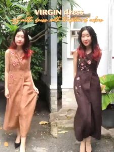 Đầm linen xẻ tà thêu tay VIRGIN- MaxMessi