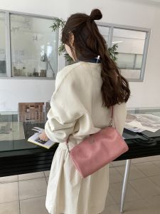 Fatty Ladies 2024 New Spring Pink Korean Style Versatile Single Shoulder Slant Boston Bag Soft PU Pure Color Pillow Shape