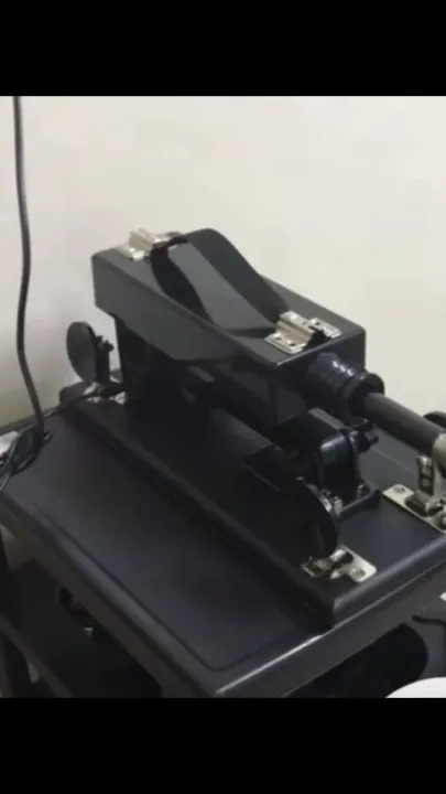 Onlayn porno tomosha qiling, tosatdan tugadi