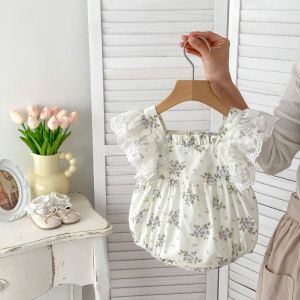 2024 Summer Chic Floral Edge Sleeve-Length Dress Ultra-Lightweight Casual Silk Suit Perfect for Outdoors New Arrival