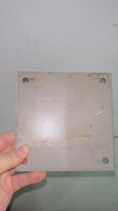 24 เซิร์ฟเวอร์แผ่นเพลทเจาะรู 3456 หนา 6มม เจาะรูกลม (ตัวเลขของขนาดและความหนา มีค่า บวก ลบ ฐานรองเสา แผ่นเพลต โครงสร้าง เสาเหล็กกลม)