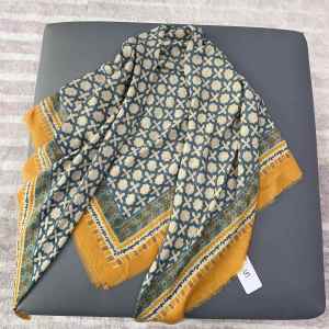 Khăn Choàng Lụa Polyester Phong Cách Mùa Hè Mới Đa Năng Thoải Mái Cho Nữ Khăn Quàng Cổ Đi Biển Khăn Quấn Đầu Khăn Choàng Lụa