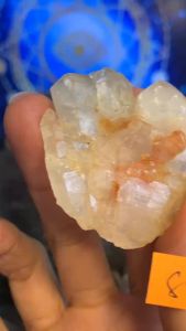 Viên đá Thạch Anh kết cấu hình tròn lạ mắt năng lượng vũ trụ cầm tay bỏ túi 841