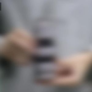 2025 เหมาะสำหรับรถเบนซ์ E ระดับ W214 ปุ่มยกกระจก E300 ปุ่มควบคุมกระจกไฟฟ้า ปุ่มท้ายรถ