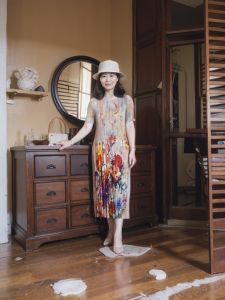 Elegant Folded Style Mini Dress for Women in Summer Lightweight Polyester Crewneck A-Line Skirt with Colorful Floral Design