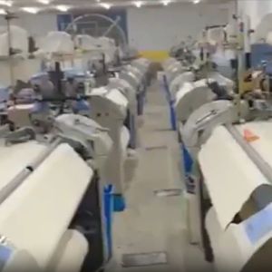 Hoa Nhỏ Tatting Nhuộm Polyester Vải Vải Dệt Hoa Thời Trang Hiện Đại Của Phụ Nữ Váy Sườn Xám Hành Lý Vải Mỗi Mét