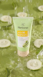 Herborist ALOE VERA BODY SERUM GEL SOOTHING 100 gr Pelembab Ekstrak Lidah Buaya