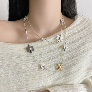 สร้อยคอแบบยาวปะติดปะต่อกันด้วยโลหะแบบมีดอกไม้สำหรับผู้หญิง เครื่องประดับแฟชั่น โซ่เสื้อกันหนาว โซ่เอว สไตล์เกาหลี โซ่โลหะผสม ใหม่ 20-24.99 ดอลลาร์