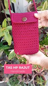 Tas HP Wanita Slempang Rajut Polos Kenikinian Terbaru / Dompet HP Wanita Slingbag Handmade -Merah