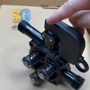 Đầu Máy Gắn Rơ Le Hút Và Phun Nước Máy Rửa Xe Mini Gia Đình Thay Thế Thông Dụng Các Hãng Trên Thị Trường