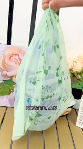 ข้อเสนอพิเศษ!รูปแบบการ์ตูนถุงขยะรถยนต์มีอเนกประสงค์ และสะดวกในการใช้งานมี 100 ชิ้นต่อม้วน