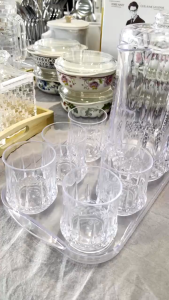 『1 SET』Acrylic Plastic Crystal Water Jug Set-PS3538/1 pc Drink Pitcher With Lid +5 pcs Drink Cup +With Tray (Brocca Set)