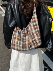 Túi Đeo Vai Kẻ Caro Cổ Điển Cho Nữ Túi Tote Thường Ngày Đa Năng Túi Đeo Chéo Phong Cách INS Túi Đeo Vai Mềm Mại Túi Đeo Vai Đơn